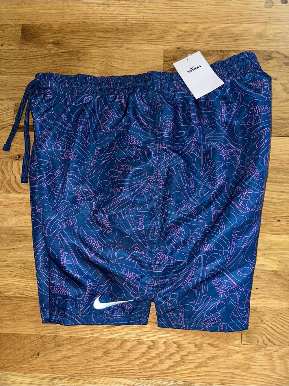 NWT Nike Swim Trunks Shorts Mens sz L Nike Dunks Pattern